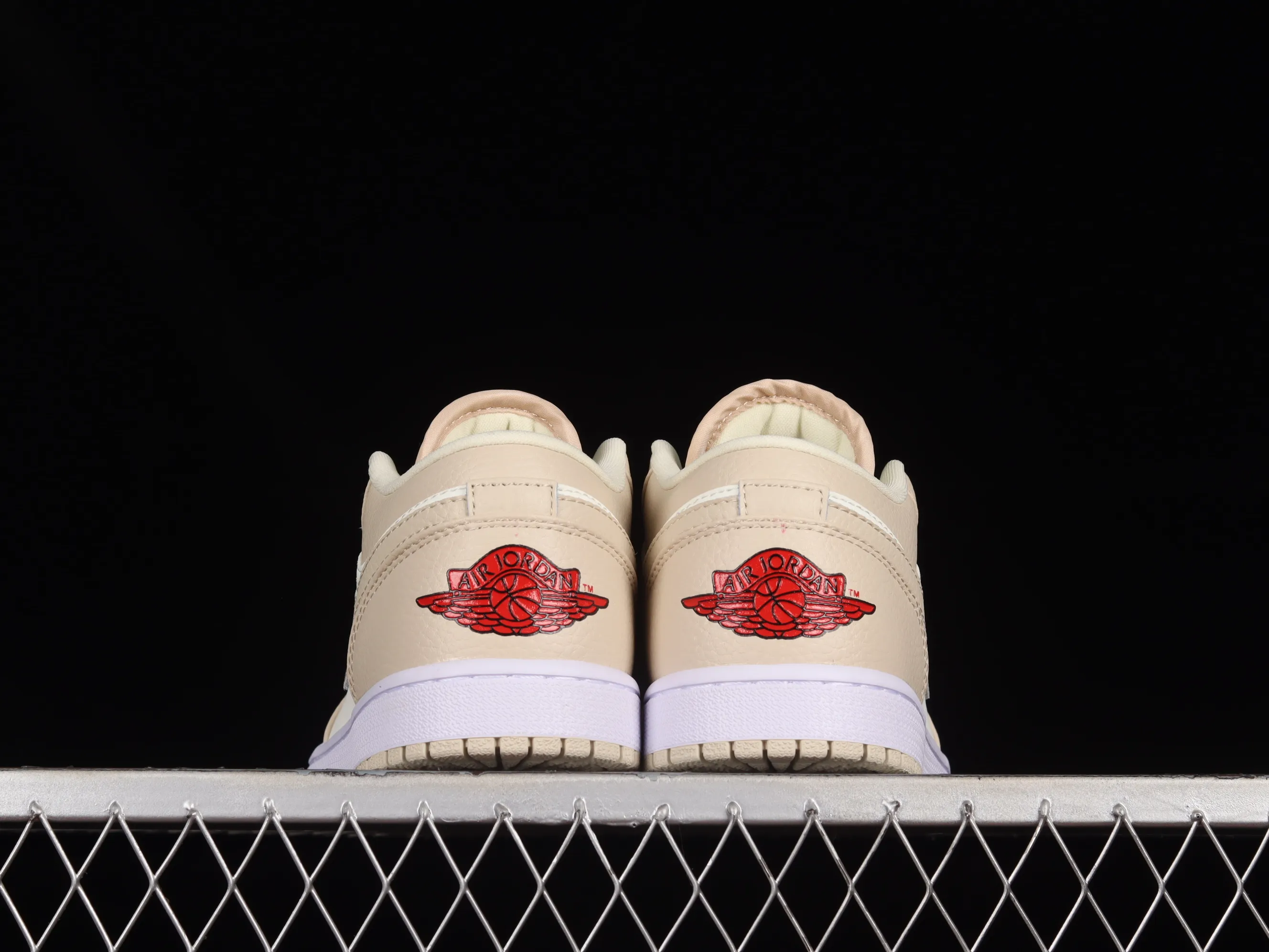All Categories Air Jordan Jordan Series Basketball Shoes Air Jordan 1 Low Z Version Air Jordan 1 Low "GCEL" AJ1 Joe 1 Garcinia Color Retro Culture Leisure Sports Shoes FB7168-121